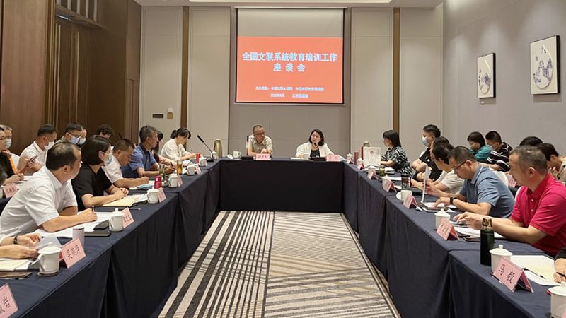 电工与水电工：职业选择背后的考量